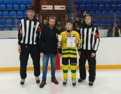 Молодые хоккеисты из Устьян – победители регионального первенства