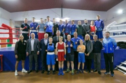 Чемпион СЗФО России Ярослав Безсолов провел мастер-класс для молодых боксеров Поморья